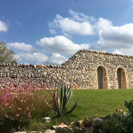 Masserie Maresca مزرعة للإقامة